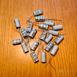 20x Condensatori Elettrolitici NOS 33uf 50V