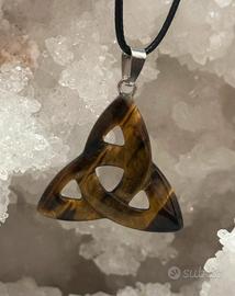 Ciondolo Triscele occhio di tigre
