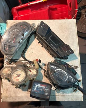 Strumentazioni contachilometri varie