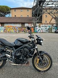 Triumph Street Triple 675 R