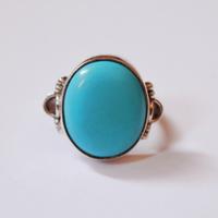 Anello in argento con  pietra di turchese 