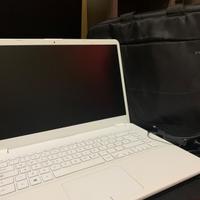 ASUS VivoBook 15.6” laptop funzionante