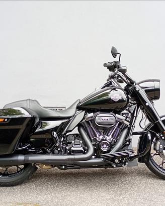 HARLEY-DAVIDSON Road King 114 1868 Special Color