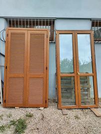 serramento portafinestra PVC e persiana alluminio