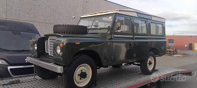 LAND ROVER 109 BENZINA