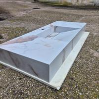 lavandino in piastrelle 