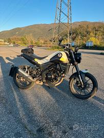Benelli Leoncino 250