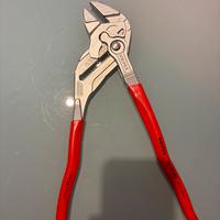 Pinza becco liscio  knipex