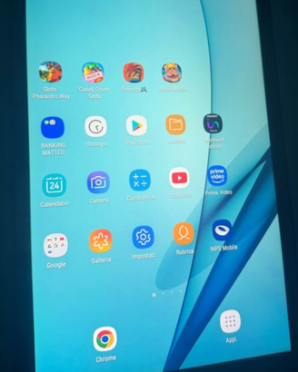 Samsung Galaxy tab A16
