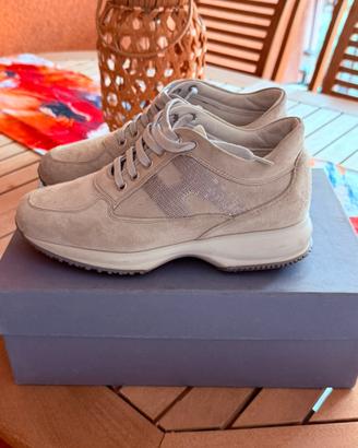 Sneakers Hogan modello Interactive