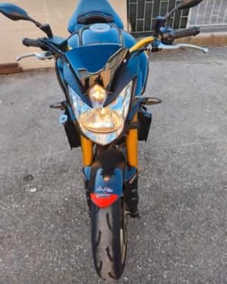 Yamaha FZ8 anno 2011