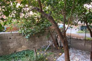 Casa con giardino e parcheggio vicino mare