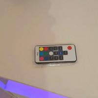 comodino piccolo bianco