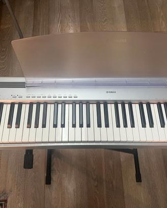 Pianoforte elettrico YAMAHA P95