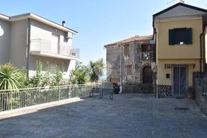 3 LOCALI A LAUREANA CILENTO