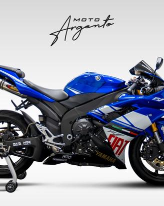 Yamaha YZF R1