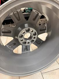 Cerchi in lega da 16 per audi