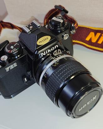 Macchina Fotografica Reflex NIKON FE2