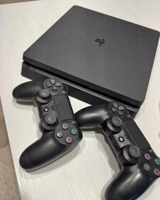PlayStation 4 slim