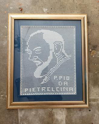 Quadro di padre Pio ad uncinetto 