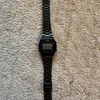 orologio digitale casio nero illuminator