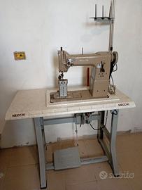 Macchina da cucire a colonna Necchi 930-159