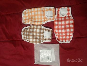 Pantaloni mestruali per cani. 