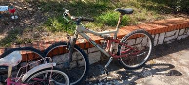 Bicicletta  Mtb ragazzo/a misura 24 e 16