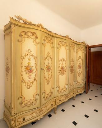 Camera da Letto Stile Veneziano Dipinta a Mano