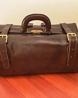 Borsa Dottore in pelle e valigia in pelle vintage