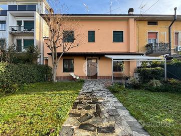 3 LOCALI A OSPITALETTO