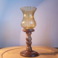 Portacandela Vintage in Legno e Vetro Ambrato