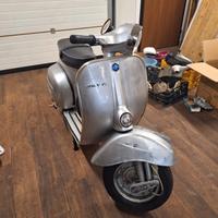 Piaggio Vespa 125 GTR