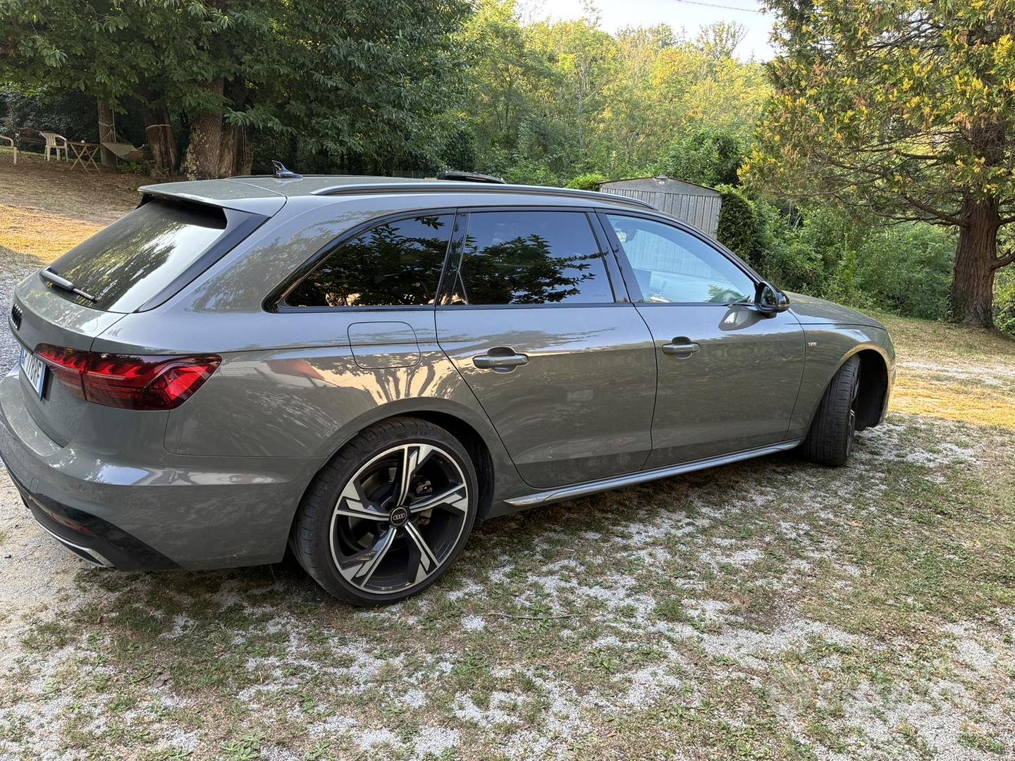 Audi A4 Avant 2023 photo 4