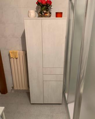 MOBILE BAGNO