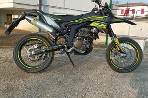 Mondial smx 125