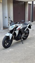 Honda cb500f
