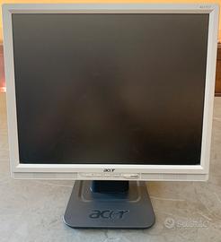 Monitor 17 pollici multimediale