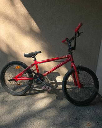 Bicicletta BMX Freestyle Btwin Wipe 360°