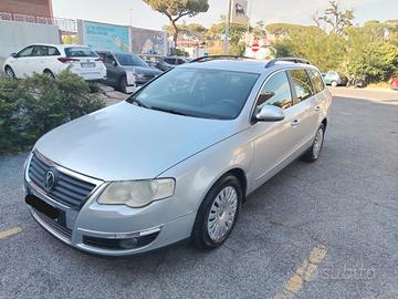 Volkswagen Passat 2.0 TDI DPF Var. Highline