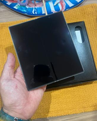 Samsung galaxy z fold 6