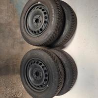 gomme neve con cerchi per gruppo vw/audi 15pollici