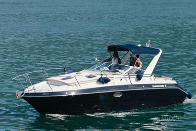 Motoscafo larson 27 cabrio y