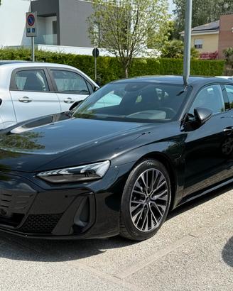 Audi E-tron GT S 680 cv Restyling