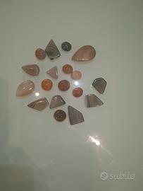 Collezionismo - Lotto 18 pietre Cabochon 