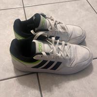 Adidas scarpe