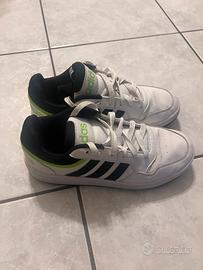 Adidas scarpe