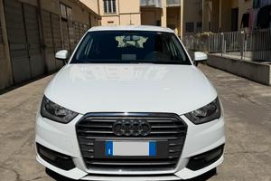 Audi A1 Sportback 1.0 TFSI S TRONIC ok neopatentat