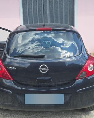 Opel Corsa 1.2 Benzina/GPL (leggi bene)