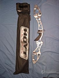 HOYT Formula X mancino